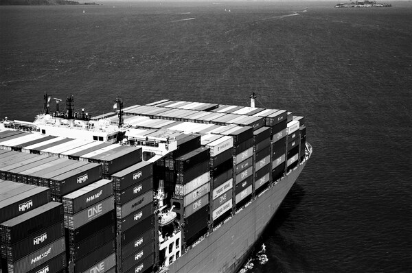 Container ship