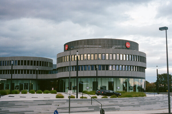 Leica HQ